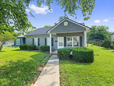 803 Walnut St