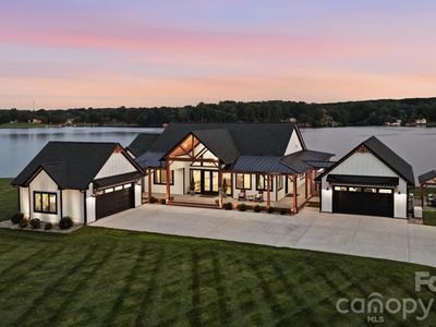 698 Sam Poole Ln