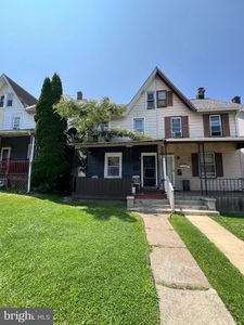 76 Virginia Ave