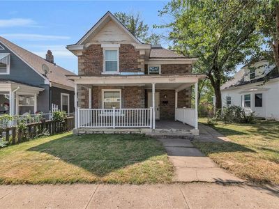 1505 W 39th Ave