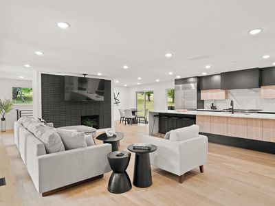 7415 S Hill Creek Rd