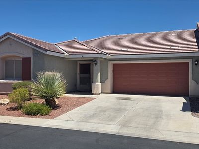 5325 Blue Oat Ave