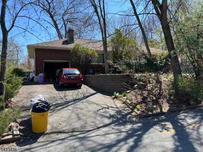 194 Lincoln Ave
