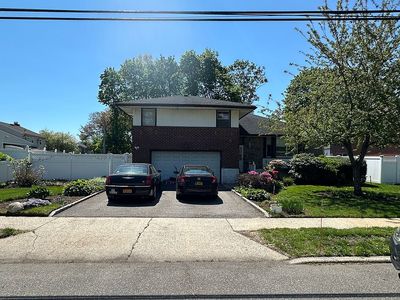 74 Terrehans Ln
