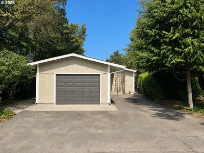 1600 Rhododendron Dr Space 245