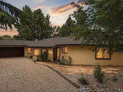 145 Oakcreek Drive