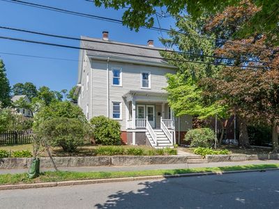 28 Forest St