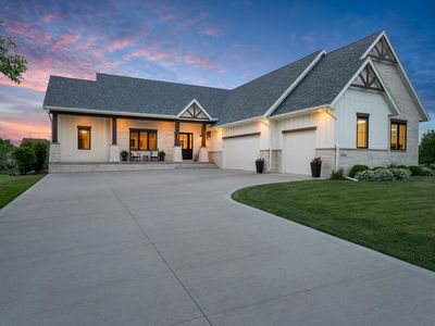 1326 NE Tuscany Blvd