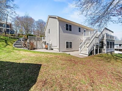 6 Fairlawn Ave