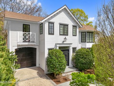 2 Prescott Ln