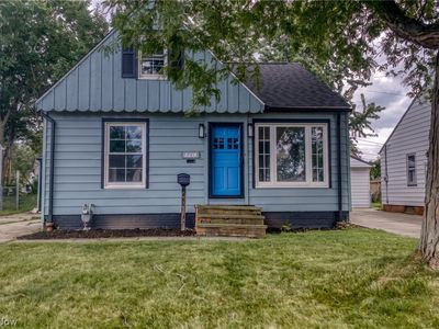 8219 Wainstead Dr