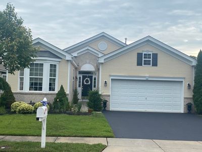 8 Highbury Ct