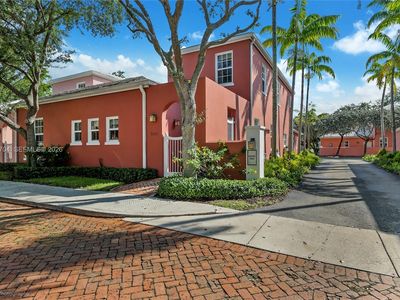 540 Loretto Ave #19