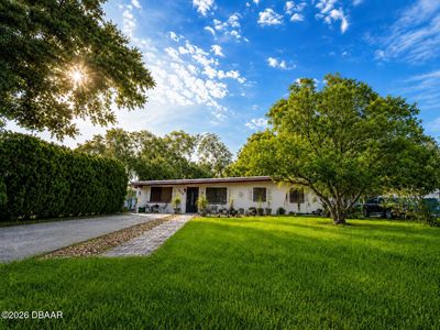 608 Dixie Ln