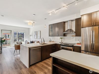 1760 NW 56th Street #606