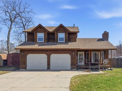 703 Shady Ridge Rd NW