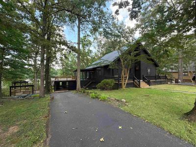 245 Holiday Hills Ln