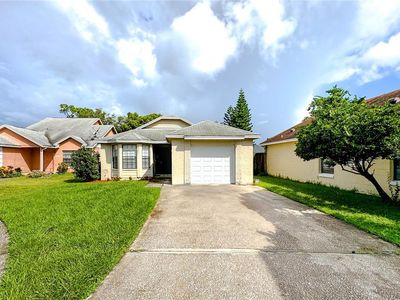 7821 Farnsworth Ct
