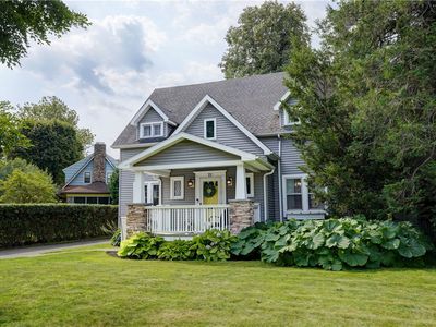11 Seymour Rd