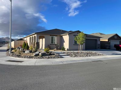 1848 Boundary Peak St