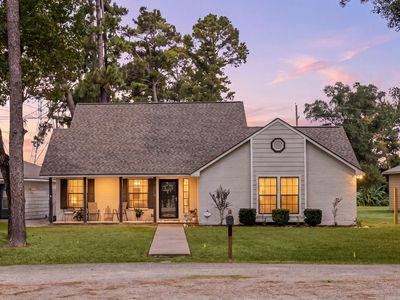 20014 Fernwood Cir