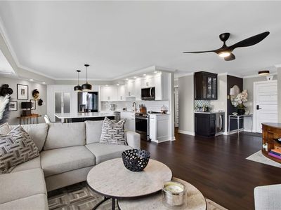 3810 Atlantic Ave APT 1105