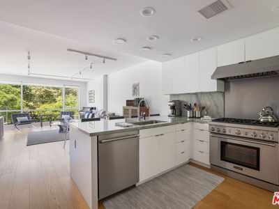 1705 Ocean Ave Unit 209