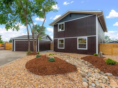 915 Quartz Ct