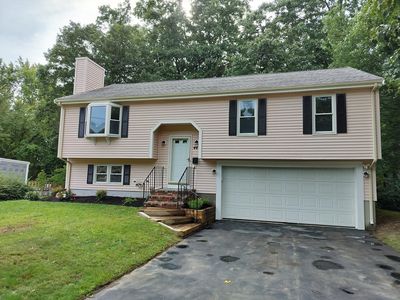 44 Jonathan Way
