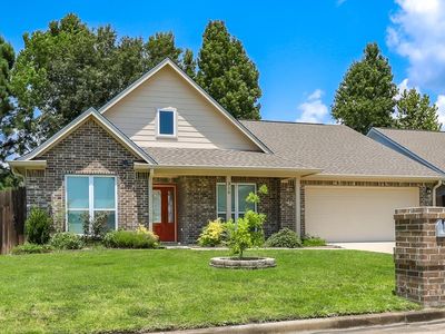 310 Saddle Brook Dr