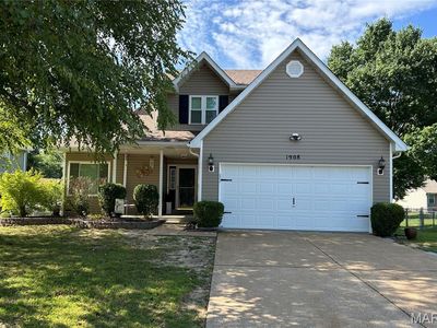 1908 Mid Summer Dr