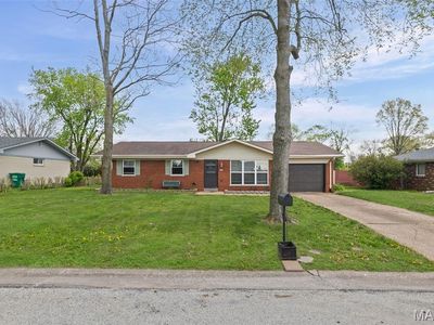 317 Aaron Dr