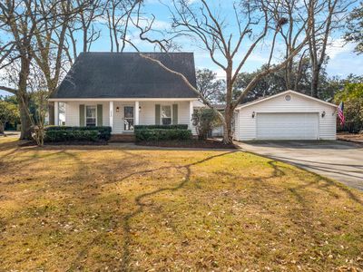 1055 Grand Concourse St