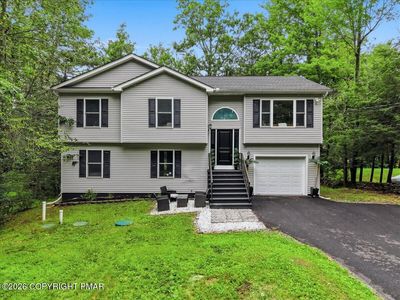 520 Graham Ln