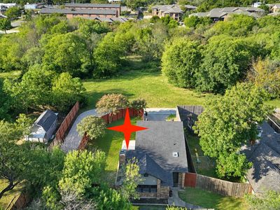 1527 Hancock Dr