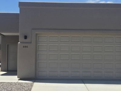 646 S Sky Ranch Rd