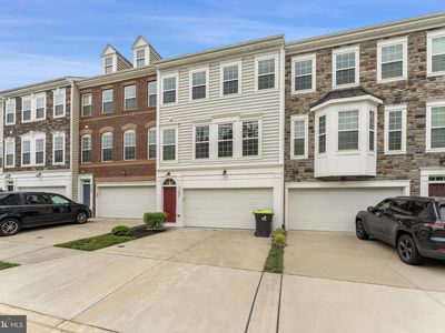 1105 Nolan St