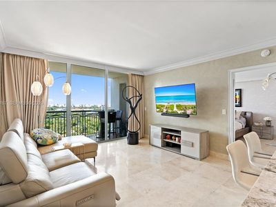 3350 SW 27th Ave APT 1706