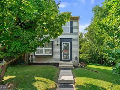 26 Spectator Ln
