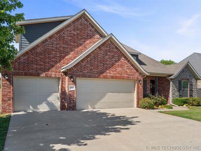 5602 Aspen