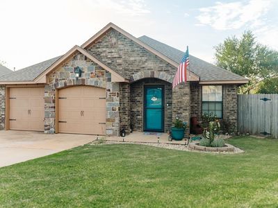 958 Cotswold Ct