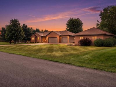 N8670 Hanson DRIVE