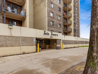 1110 3rd Ave N APT 401W