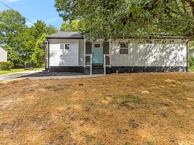 12 E Decatur St