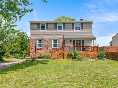 Property at 6949 Northview Dr, Lockport, NY