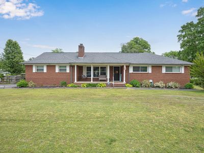 502 S Sweetbriar Ave