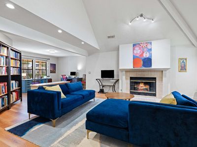 7711 Dutra Bend Dr