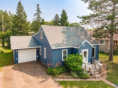 422 N 76th Ave W