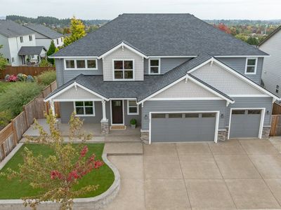 282 SW Mount Saint Helens St