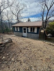30031 Oak Knoll Rd
